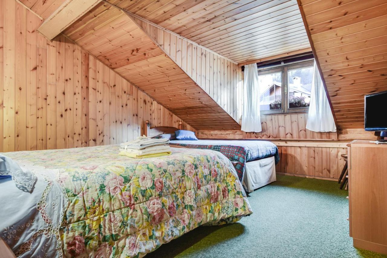 BocenagoMansarda Tra Le Dolomiti Di Brentaアパートメント エクステリア 写真